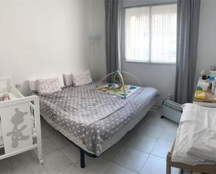 Bedroom of Flat for sale in Badalona  with Furnished and Balcony