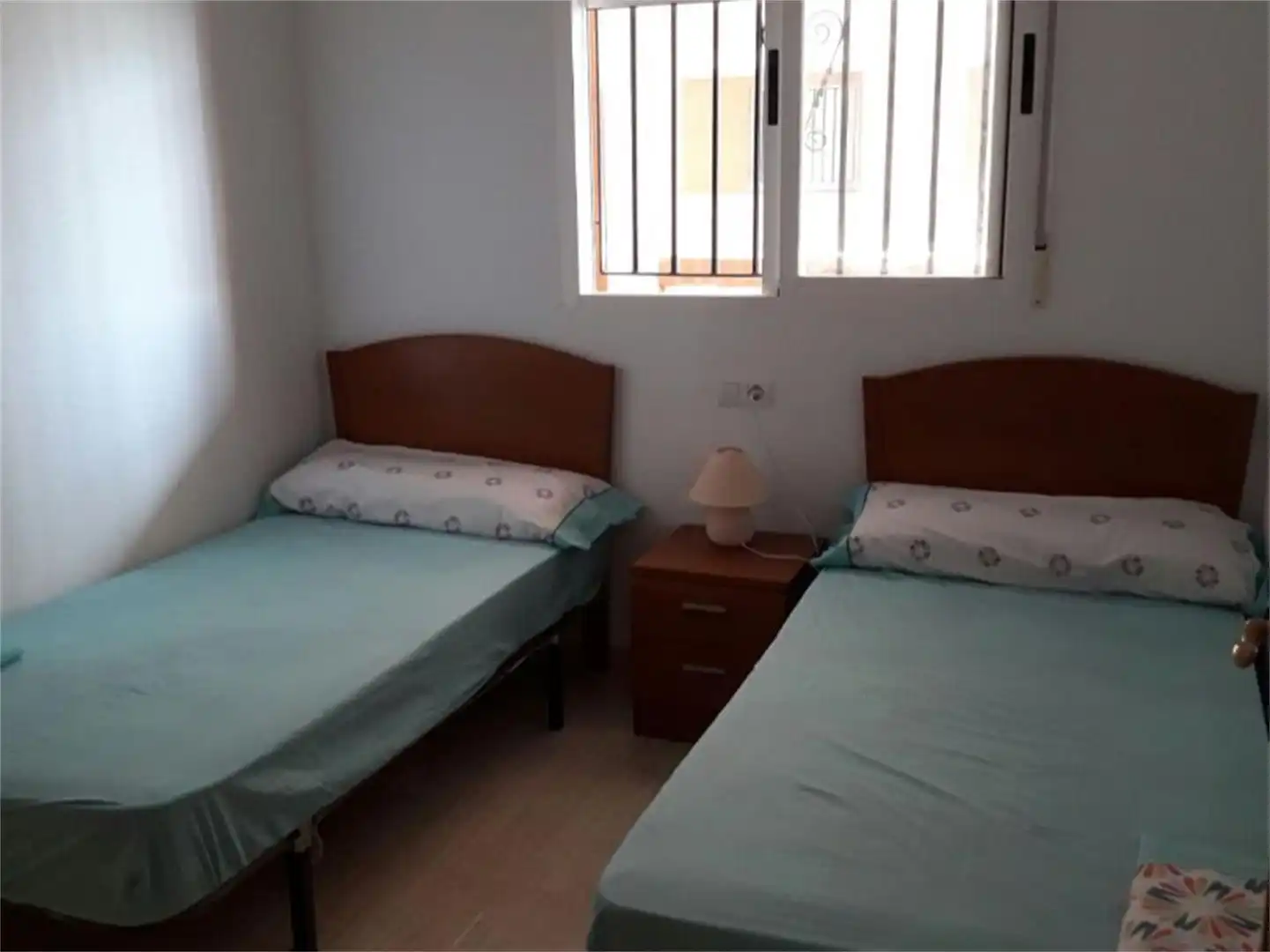 Piso en venta en Calle Amplaries, 29, Costa Marina Habitación de Piso en venta en Oropesa del Mar / Orpesa con Aire acondicionado, Terraza y Piscina