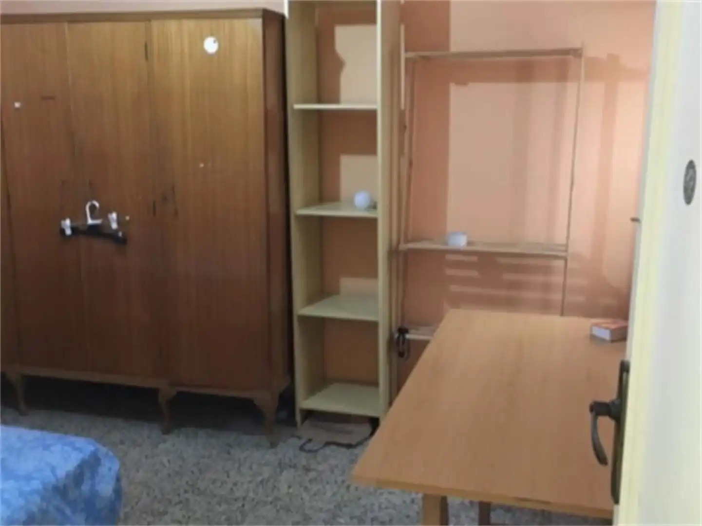 Room in Avenida de Campoamor, Prosperidad - Delicias Bedroom of Flat for share in Salamanca with Heating, Terrace and Furnished
