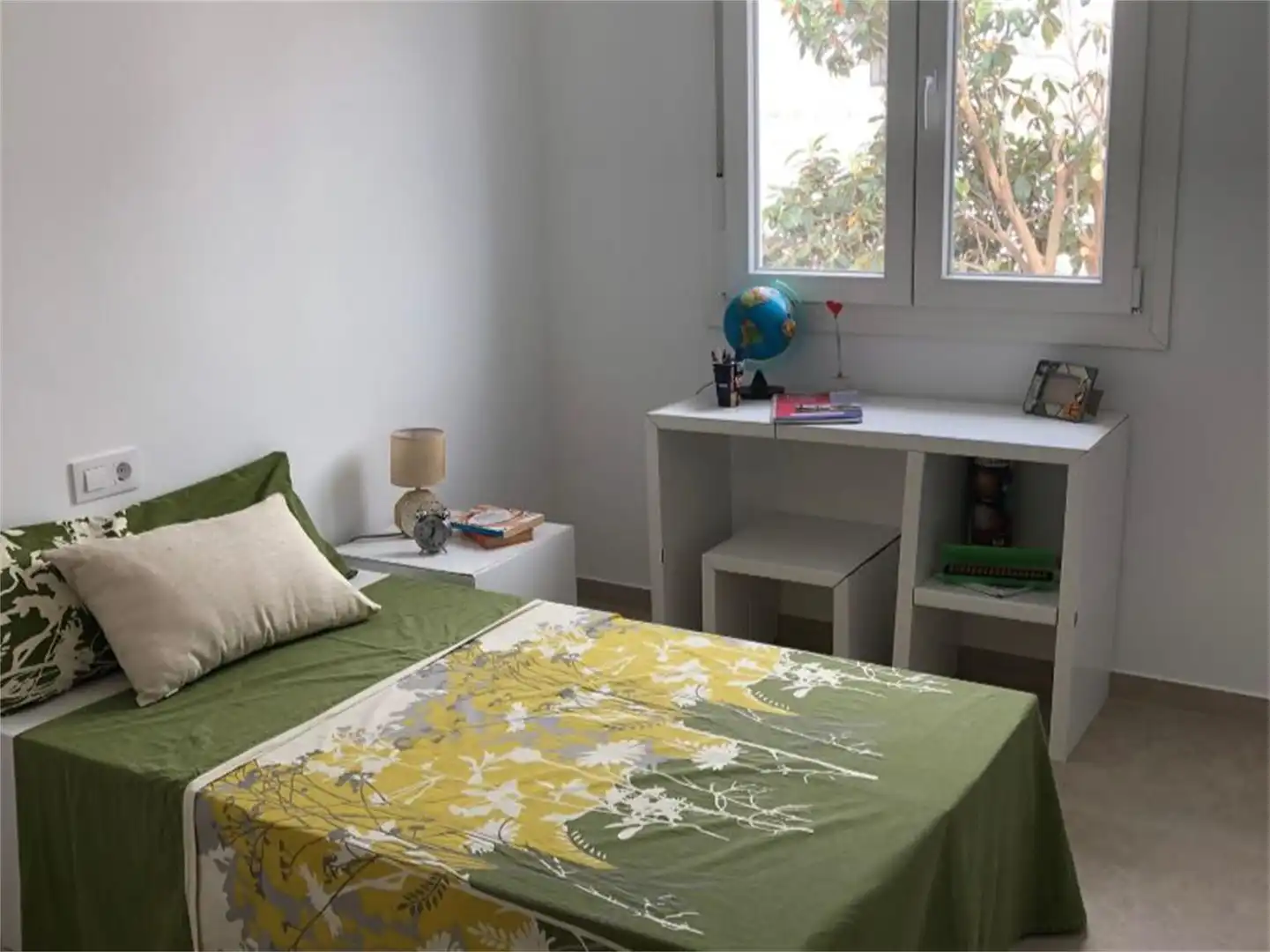 Piso en venta en Paseo del Oeste, Montalbán de Córdoba Habitación de Piso en venta en Montalbán de Córdoba con Calefacción, Terraza y Trastero