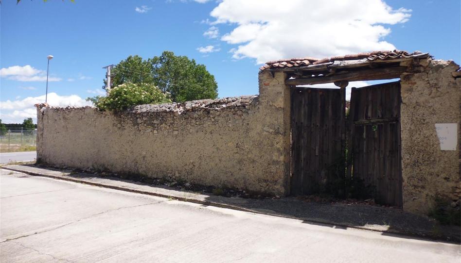 Land for sale in Núcleo Navalilla, Navalilla, Segovia - image 1 Photo 1 of Land for sale in Núcleo Navalilla, Navalilla, Segovia