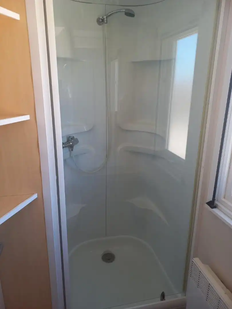 Planta baja en venta en Avenida de República Argentina, Centro Baño de Planta baja en venta en Cuenca con Aire acondicionado, Calefacción y Amueblado