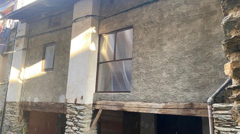 Casa adosada en venta en Carrer del Mig, 27, Rialp, Lleida - imagen 2 Foto 2 de Casa adosada en venta en Carrer del Mig, 27, Rialp, Lleida