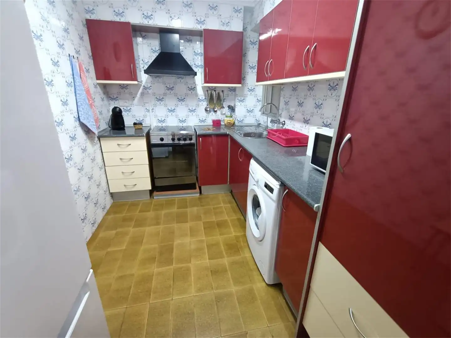 Apartments for rent in Calle Vicente Blasco Ibáñez, Los Jardines de Marbella - La Ermita Kitchen of Apartments for rent in Marbella with Air Conditioner, Storage room and Furnished