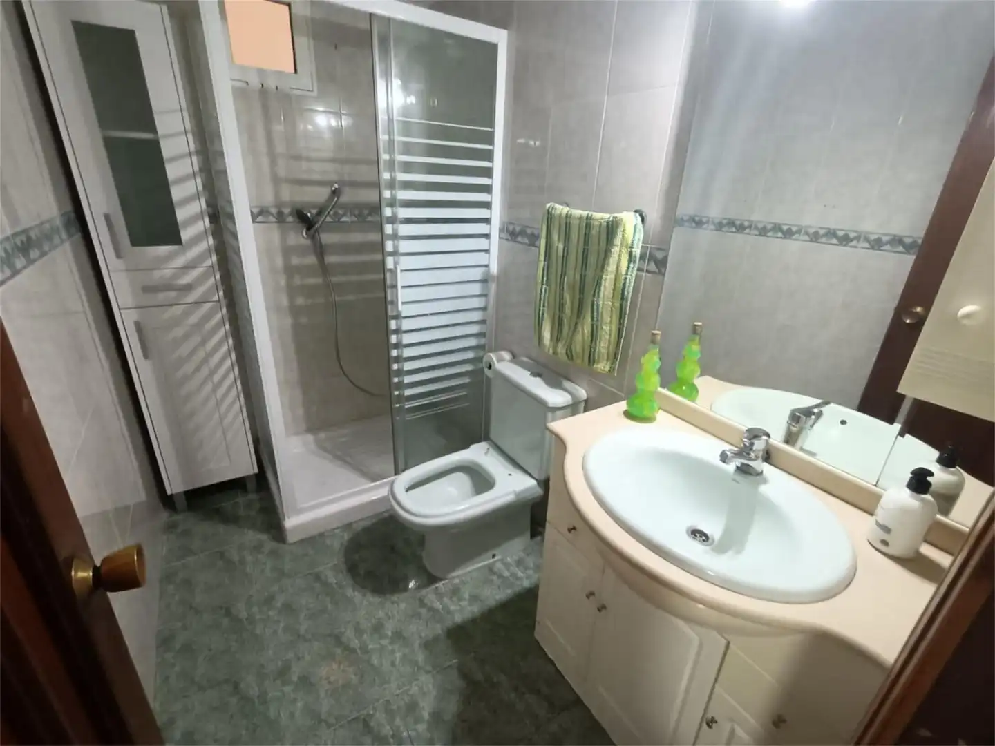 Apartments for rent in Calle Vicente Blasco Ibáñez, Los Jardines de Marbella - La Ermita Bathroom of Apartments for rent in Marbella with Air Conditioner, Storage room and Furnished