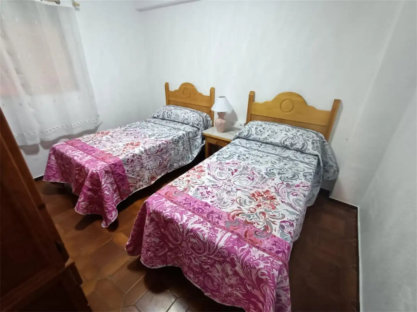 Apartments for rent in Calle Vicente Blasco Ibáñez, Los Jardines de Marbella - La Ermita Bedroom of Apartments for rent in Marbella with Air Conditioner, Storage room and Furnished