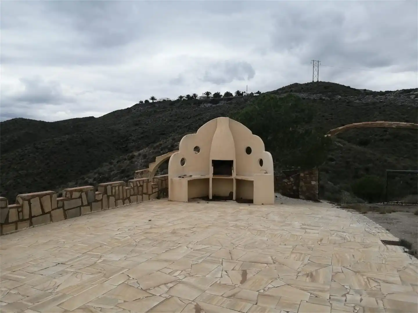 Vista exterior de Finca rústica en venda en Cuevas del Almanzora amb Jardí privat, Terrassa i Moblat