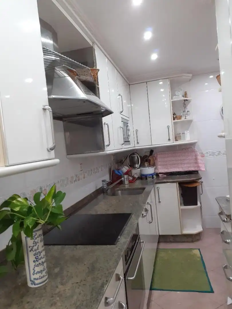 Piso en venta en Calle Itxas-Aurre, 5, Ondarroa Cocina de Piso en venta en Ondarroa con Calefacción, Parquet y Amueblado