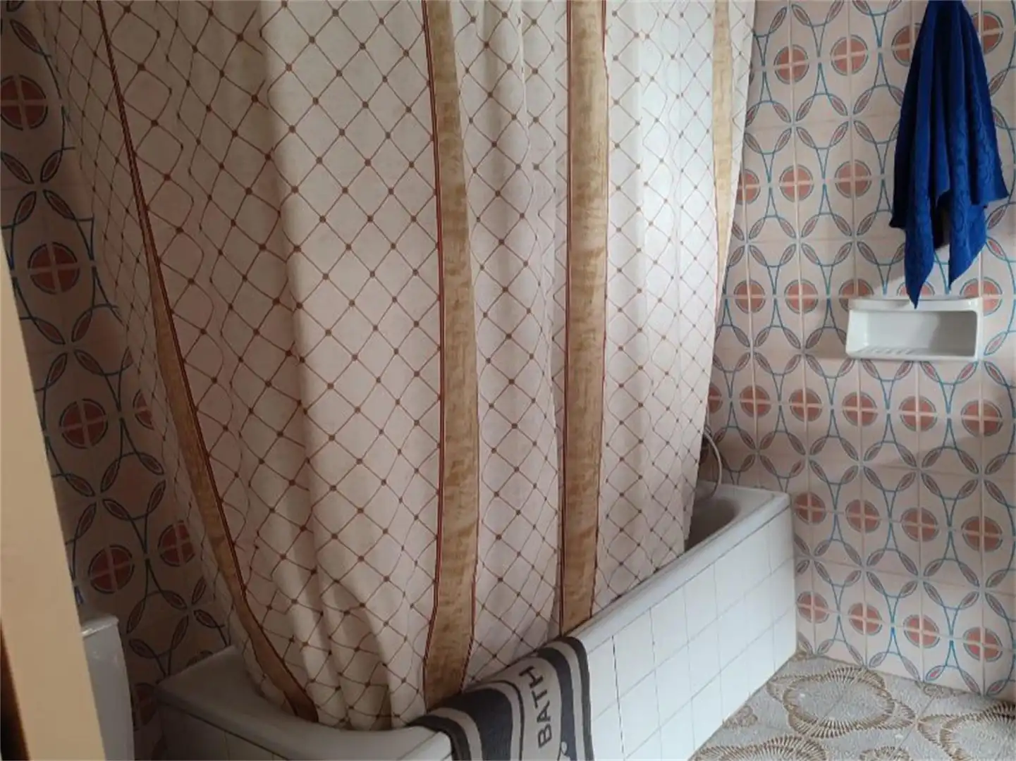 Bathroom of Duplexes for sale in Navalvillar de Pela  with Terrace and Furnished