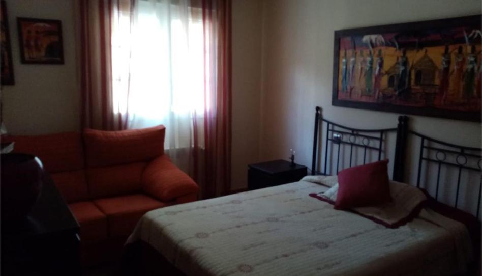 House or chalet to share in Calle Umbrías, Soto del Real, Madrid - image 1 Photo 1 of House or chalet to share in Calle Umbrías, Soto del Real, Madrid