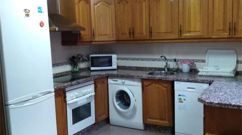 Single-family semi-detached to rent in Calle Meandro, Centro, Cádiz - image 4 Photo 4 of Single-family semi-detached to rent in Calle Meandro, Centro, Cádiz