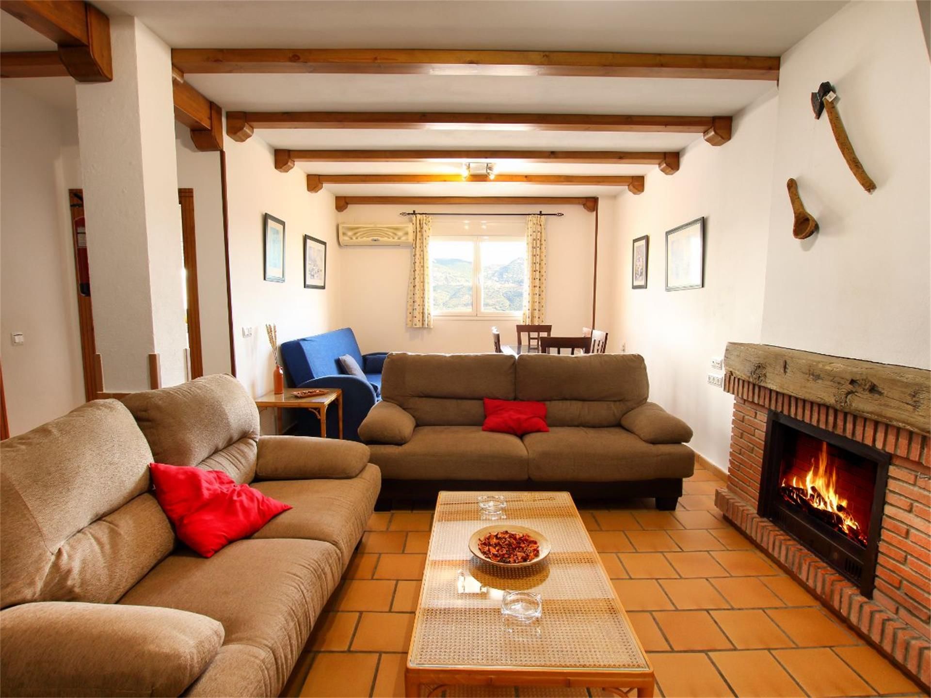 Single-family semi-detached to rent in Urbanización La Palacia, Cortes de la Frontera