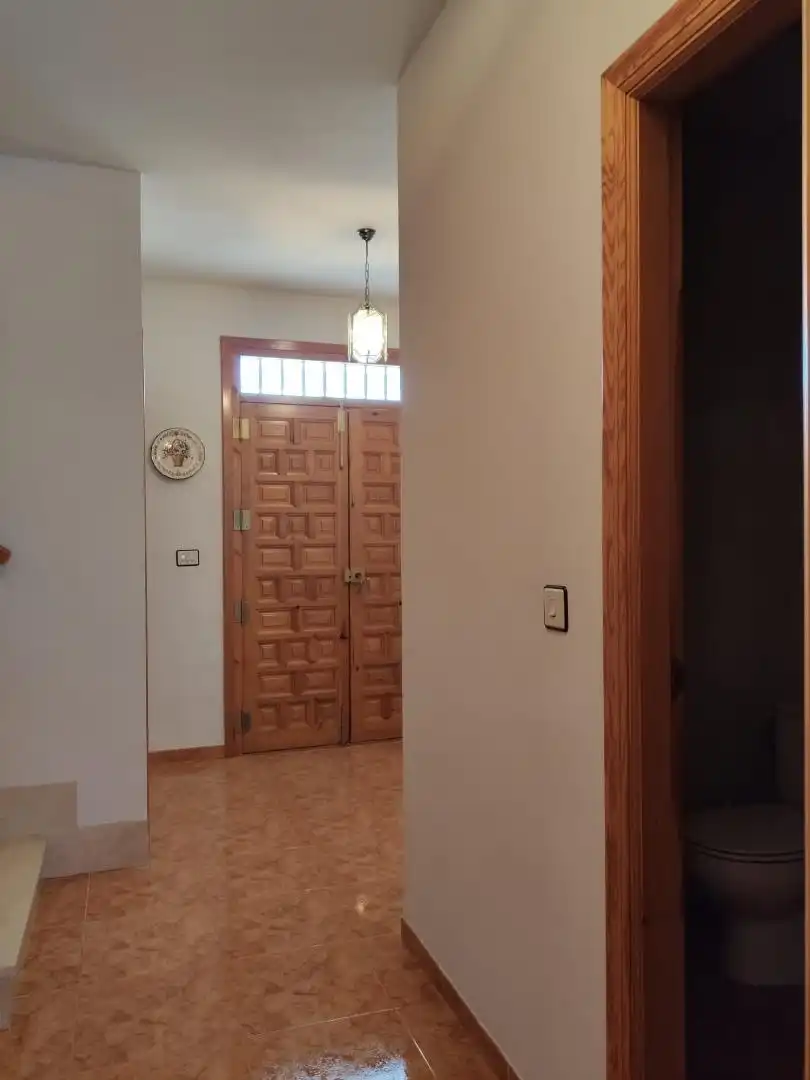 Detached homes for sale in Casas de Haro  with Private garden, Furnished and Washing machine