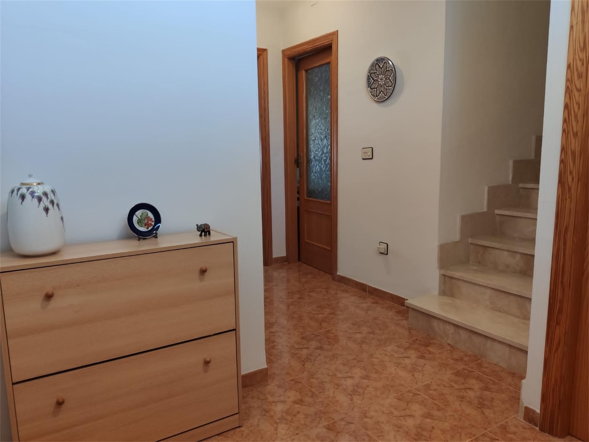 Single-family semi-detached for sale in Casas de Haro  with Private garden, Furnished and Washing machine