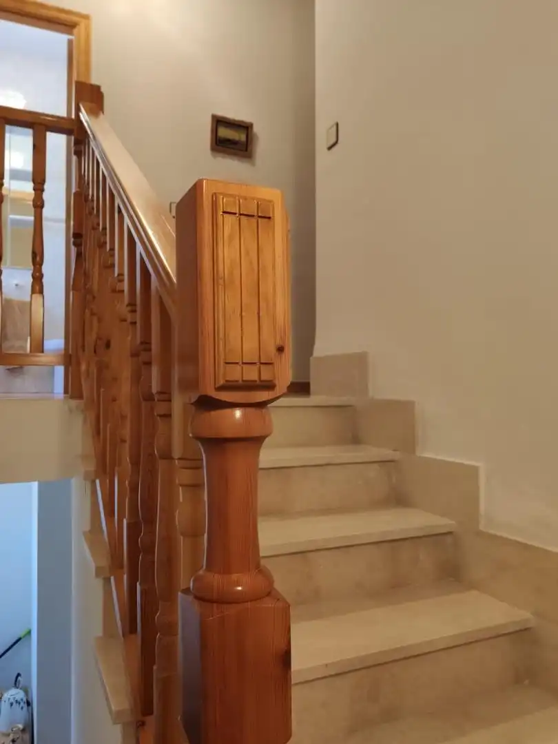 Detached homes for sale in Casas de Haro  with Private garden, Furnished and Washing machine