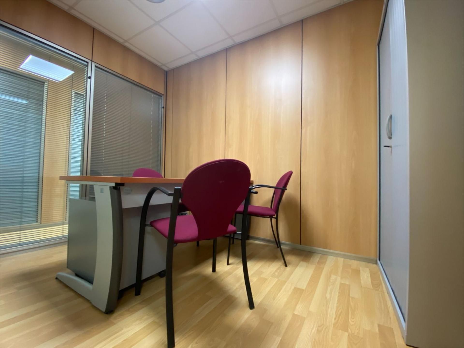 Oficina de alquiler en  Barcelona Capital
