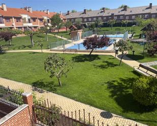 Jardí de Casa o xalet en venda en Valdemoro amb Aire condicionat, Terrassa i Piscina