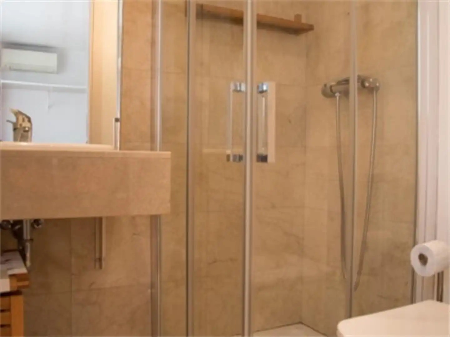Bathroom of Flat for rent in Sant Josep de sa Talaia  with Air Conditioner, Heating and Parquet flooring