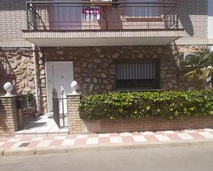 Exterior view of Single-family semi-detached for sale in Quintanar de la Orden  with Air Conditioner and Balcony