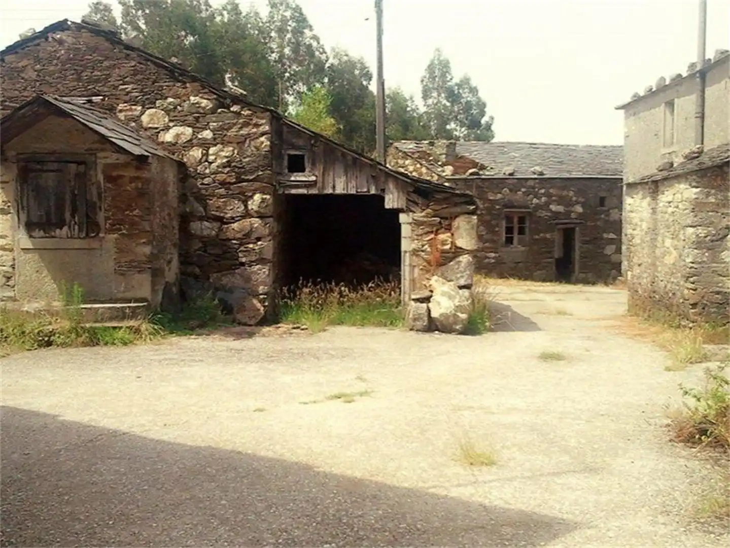 Einfamilien-Reihenhaus zum Verkauf in Cabalar, As Somozas Außenansicht von Einfamilien-Reihenhaus zum Verkauf in As Somozas