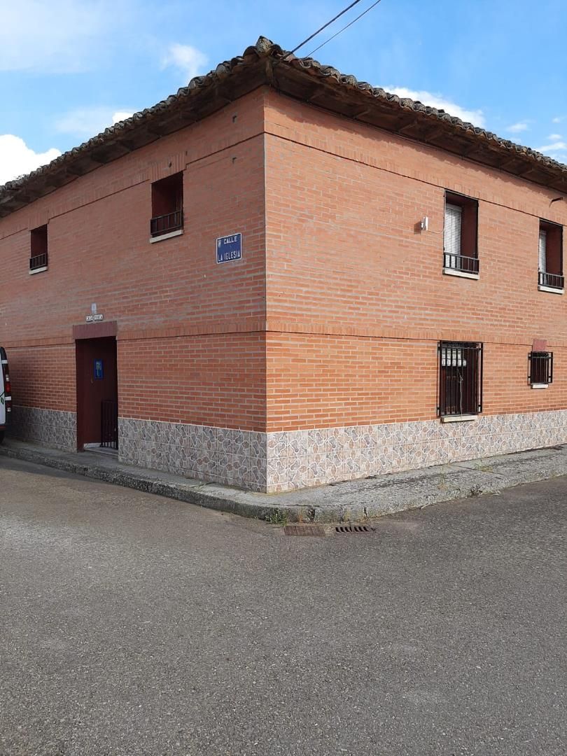 Single-family semi-detached to rent in Travesía Iglesia, Villabraz