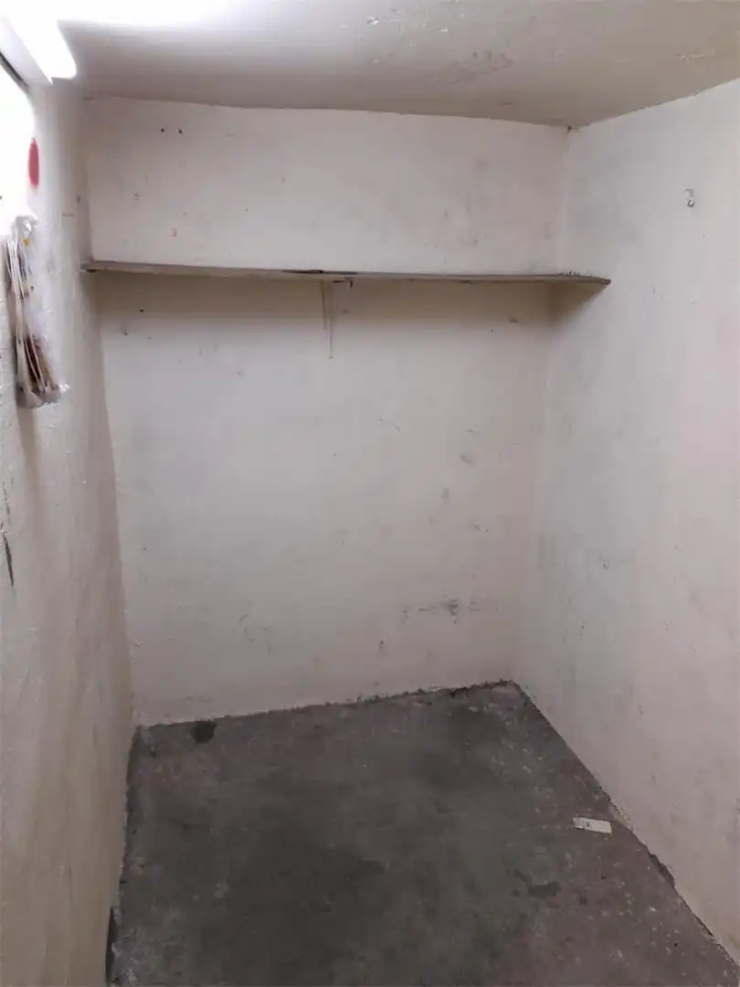 Storage room for rent in Granada