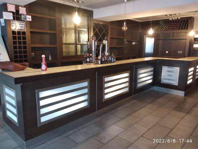 Local comercial en Alquiler en Calle Vital Aza en Lena