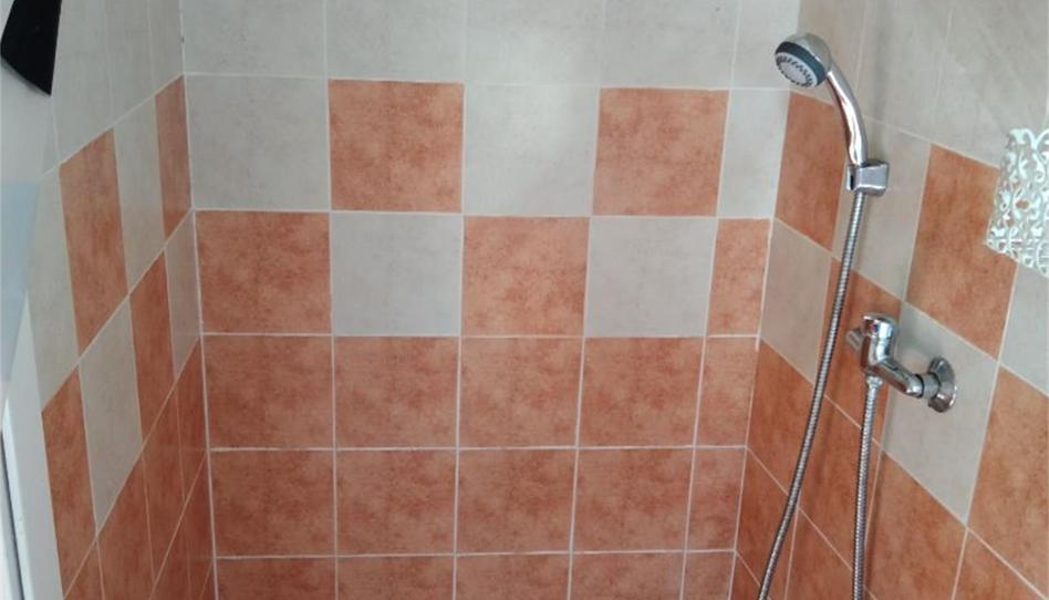 Casa adosada en venda a Calle Don Pedro Sáez, 11, Arroyomolinos de la Vera, Cáceres - imatge 1 Foto 1 de Casa adosada en venda a Calle Don Pedro Sáez, 11, Arroyomolinos de la Vera, Cáceres