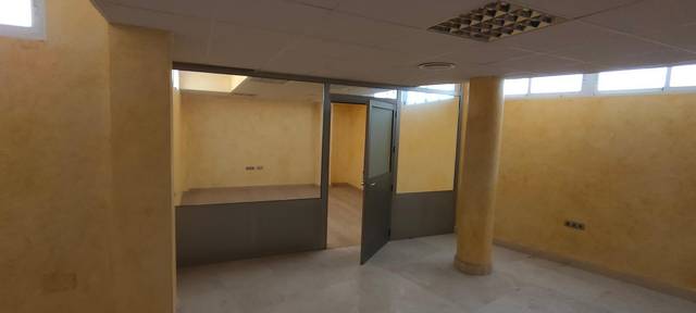 Local comercial en Venta en Plaza de la Iglesia, 1D en Nonduermas