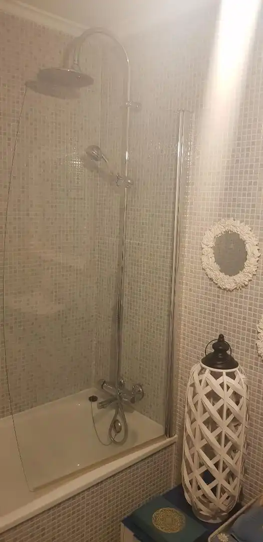 Duplexes for sale in Avenida de Mariano Andrés, 111, La Asunción - La Inmaculada Bathroom of Duplexes for sale in León Capital with Heating, Parquet flooring and Storage room
