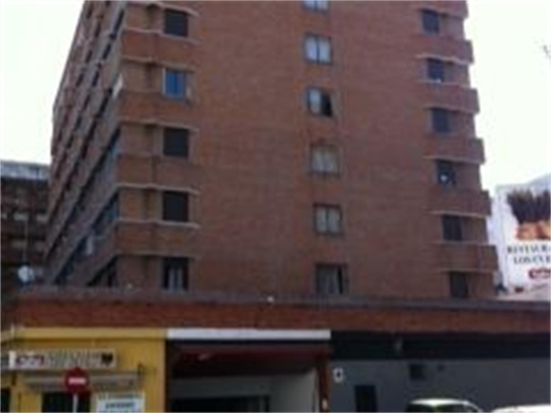 Garatge de lloguer a Calle Salado, 2, Triana Este