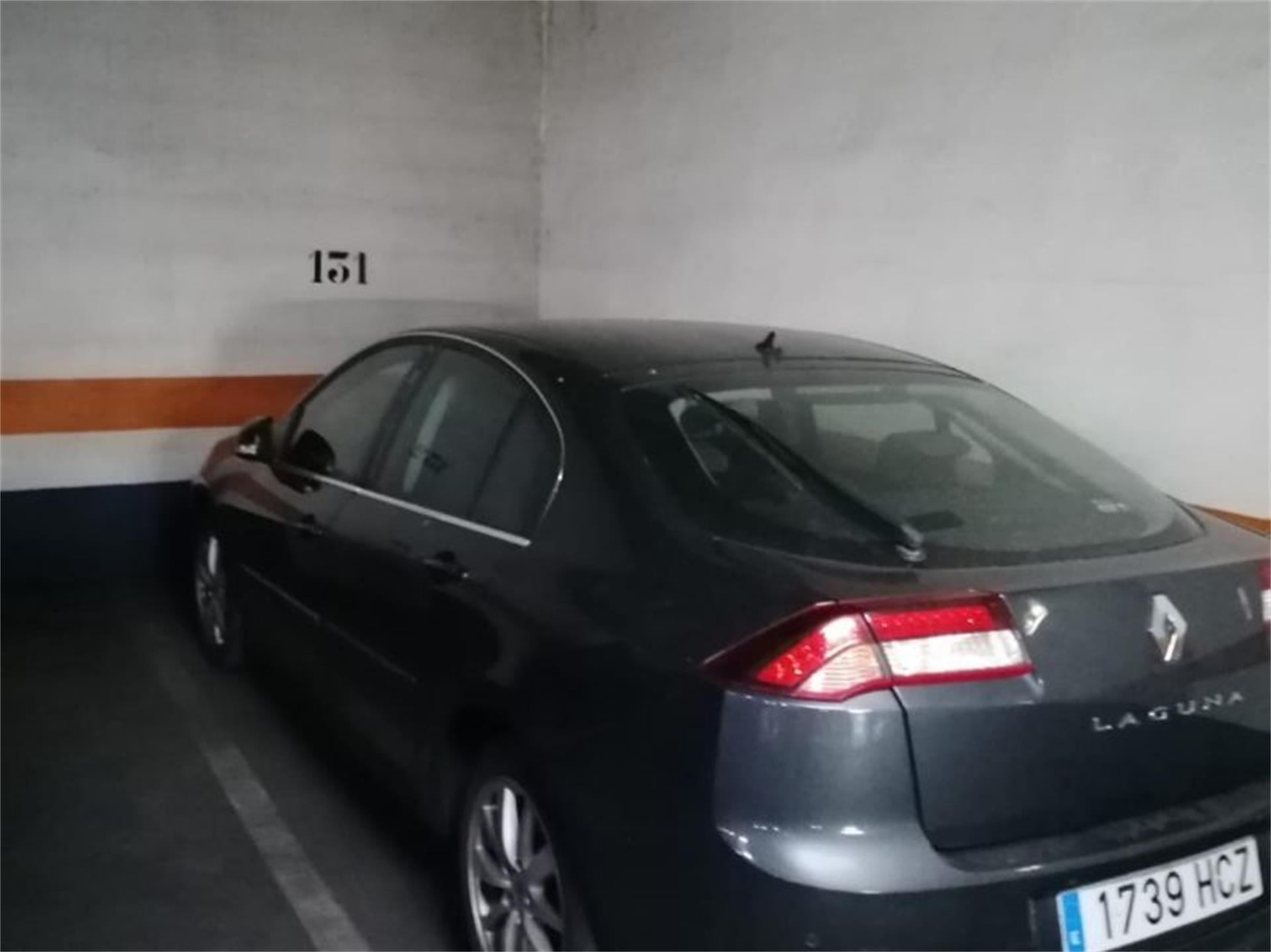 Parking de Garaje en venta en  Madrid Capital