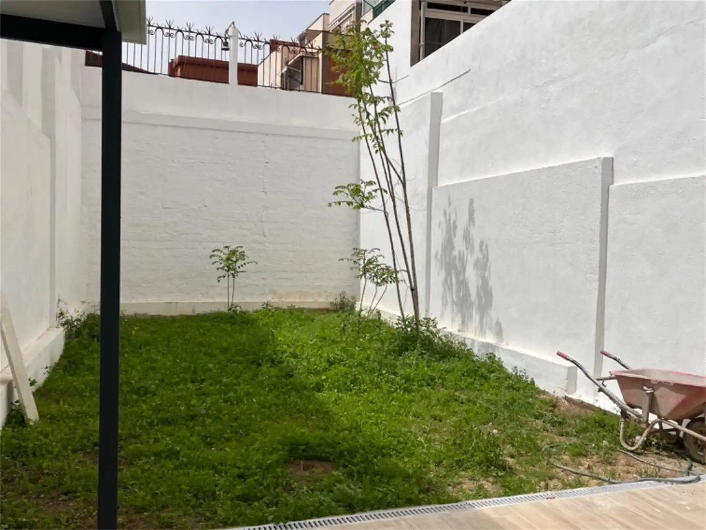 Wohnung zum Verkauf in Carrer de Pere Pelegrí, Pubilla Cases Garten von Wohnung zum Verkauf in L'Hospitalet de Llobregat mit Klimaanlage, Heizung und Privatgarten