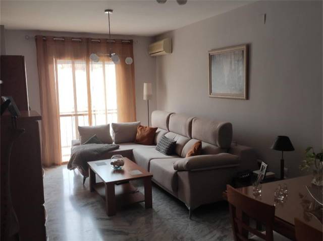 Piso en Venta en Calle Romero de Cepeda en San Roque - Ronda Norte