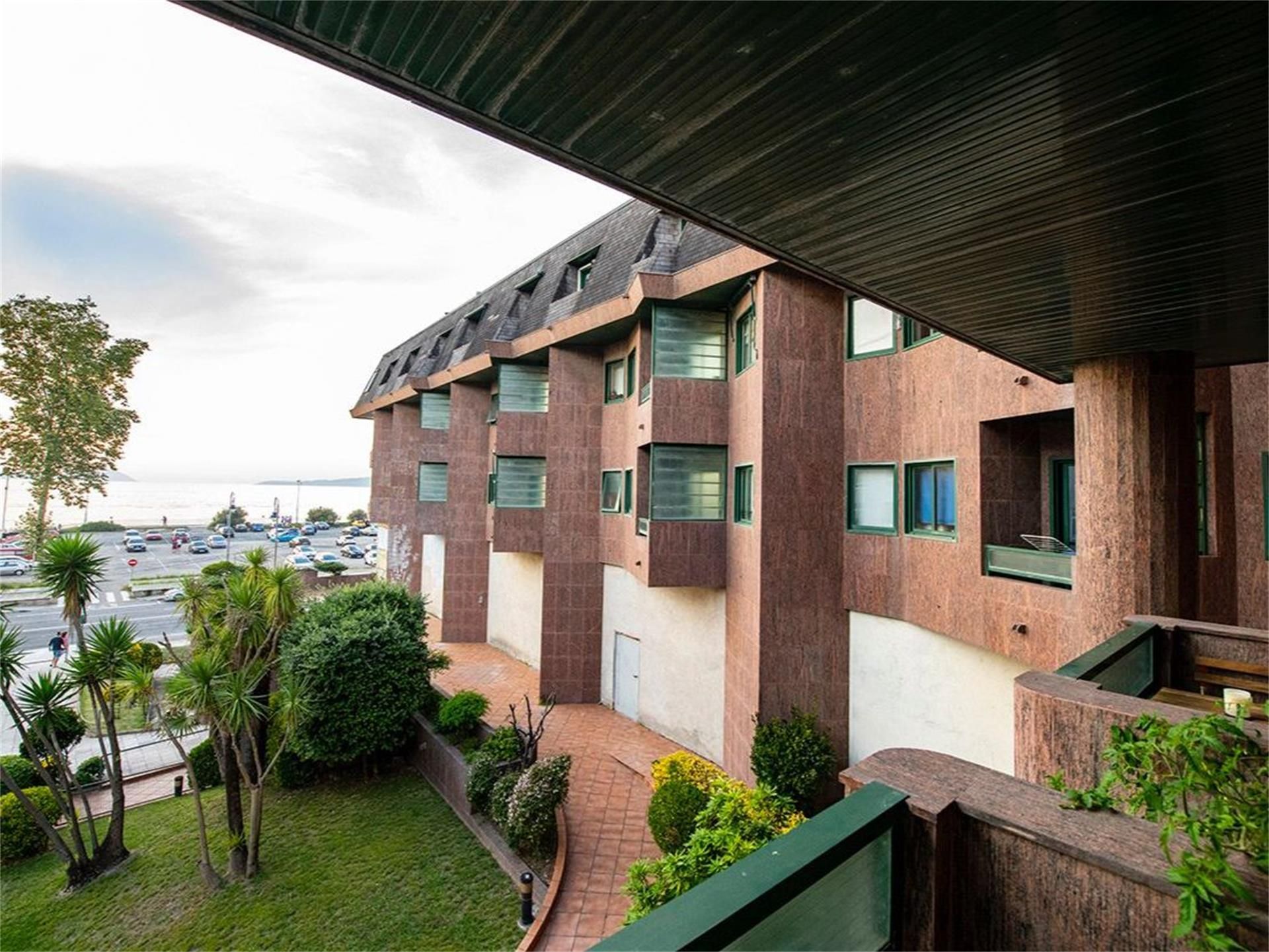 Exterior view of Apartment to rent in Vigo   with Heating, Furnished and Balcony