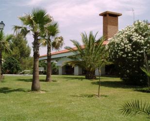 Casa o xalet en venda en Villanueva de la Serena amb Aire condicionat, Terrassa i Piscina