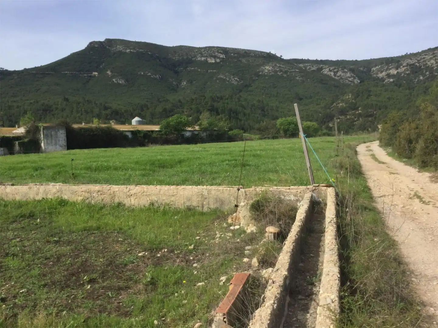 Finca rústica en venta en Calle Maestro Amblar, Chulilla Finca rústica en venta en Chulilla