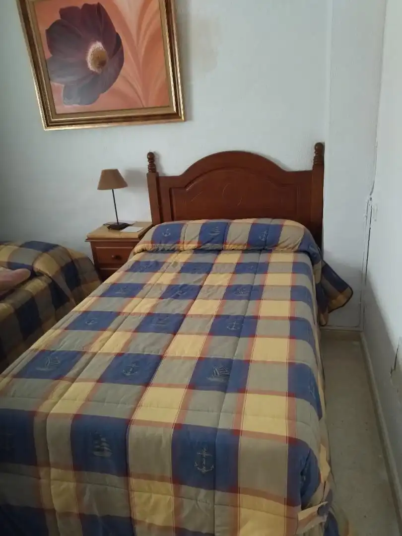 Einfamilien-Reihenhaus zum Verkauf in Calle Cortes Españolas, 16, Puente Genil Schlafzimmer von Einfamilien-Reihenhaus zum Verkauf in Puente Genil mit Klimaanlage und Heizung