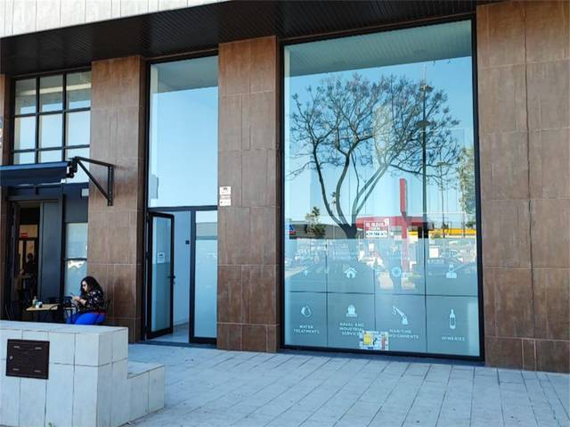 Local comercial en Alquiler en Avenida Tío Pepe en Pozoalbero