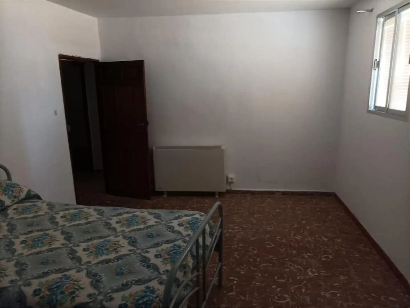 Bedroom of Detached homes for sale in Puerto de San Vicente  with Private garden, Furnished and Balcony