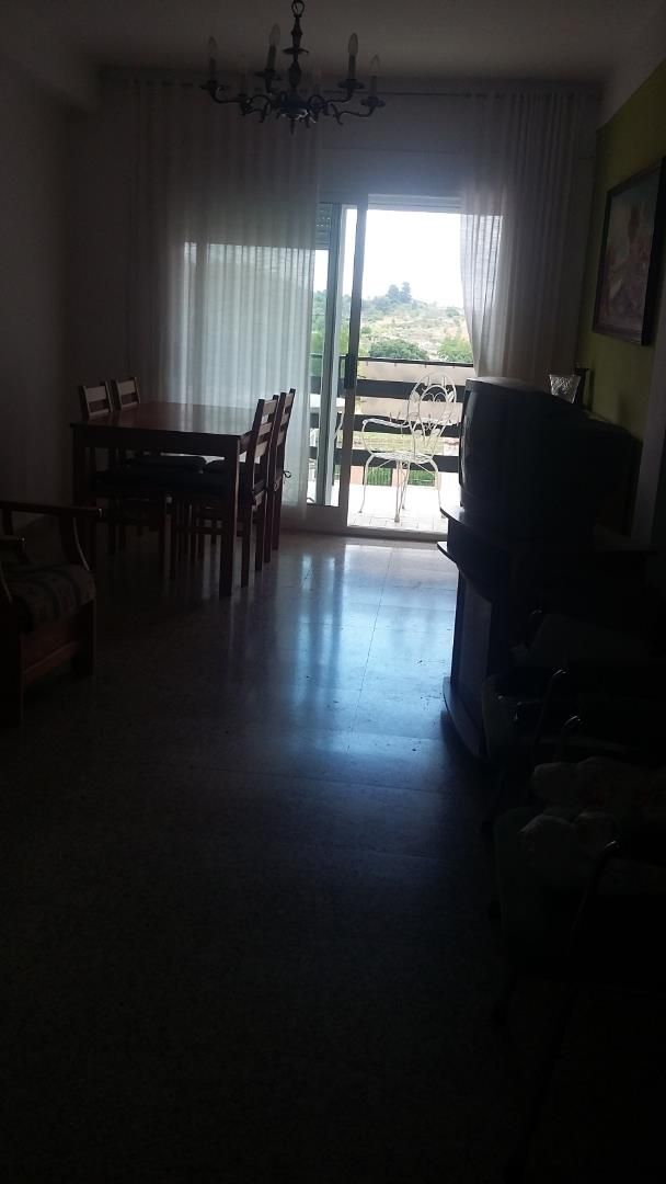Sala d'estar de Pis en venda en Siete Aguas amb Balcó