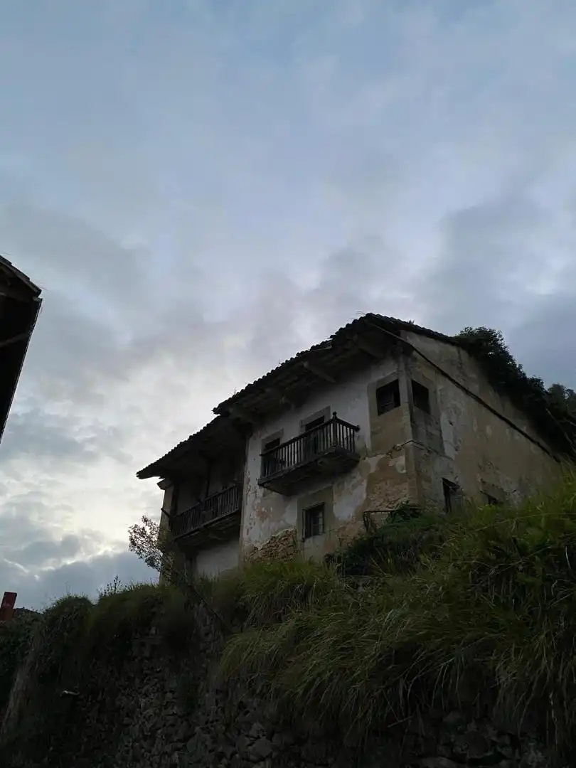 Außenansicht von Country house zum Verkauf in Val de San Vicente 