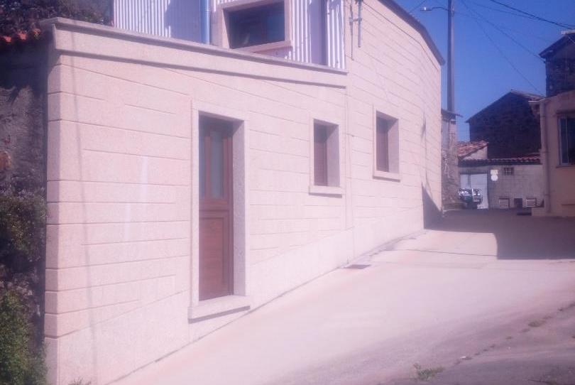 Foto 1 de Pis en venda a Senande, Muxía, A Coruña