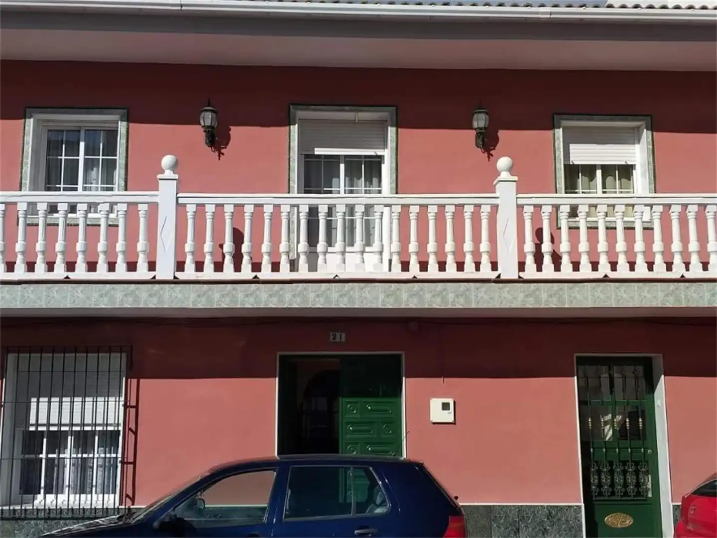 Country house zum Verkauf in Calle Defensor de Granada, Alhama de Granada Außenansicht von Country house zum Verkauf in Alhama de Granada mit Terrasse und Balkon