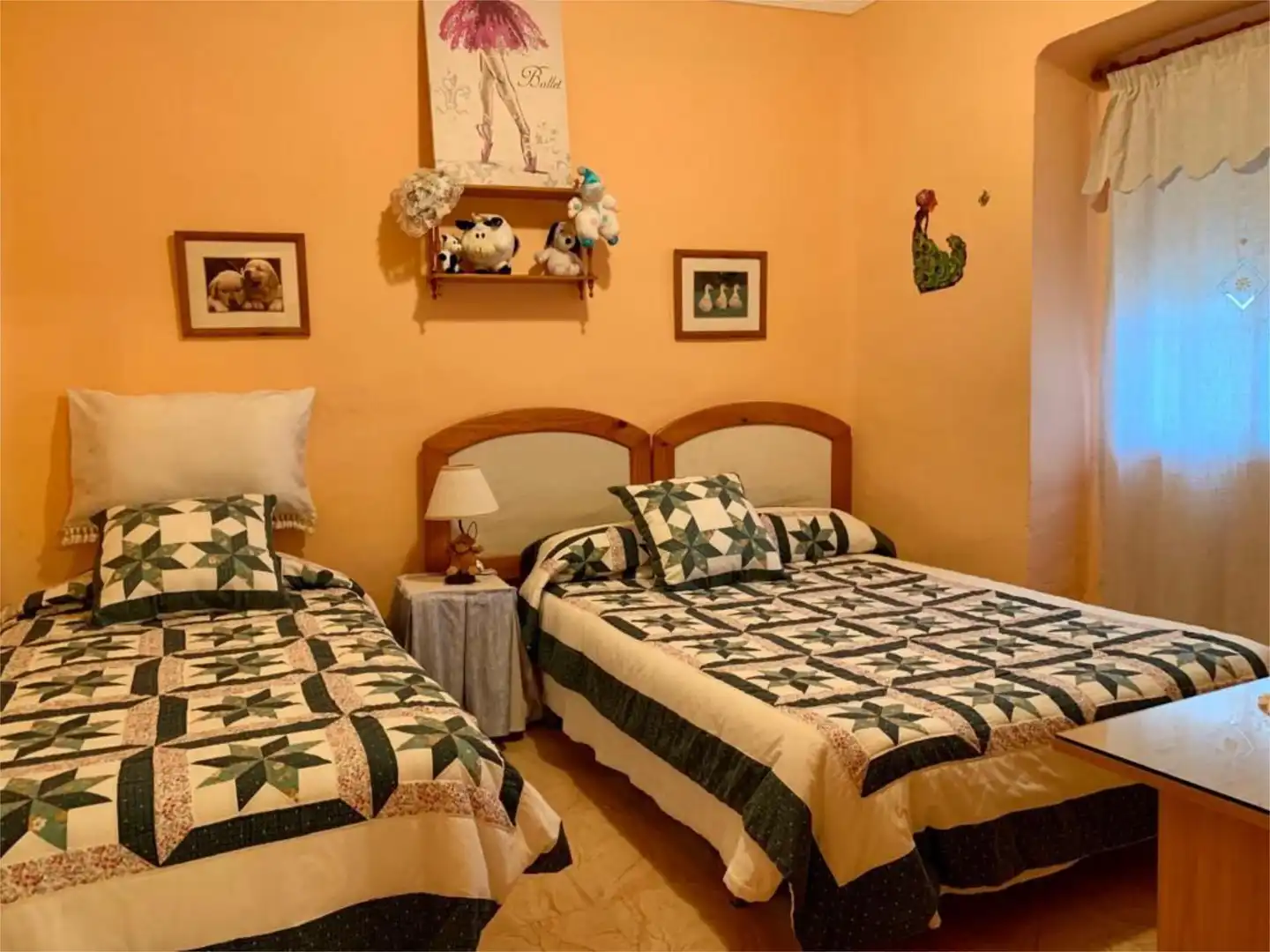 Country house zum Verkauf in Calle Defensor de Granada, Alhama de Granada Schlafzimmer von Country house zum Verkauf in Alhama de Granada mit Terrasse und Balkon