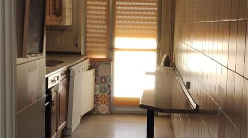 Foto 5 de Piso en venta en Avenida Ramón y Cajal, Candeleda, Ávila