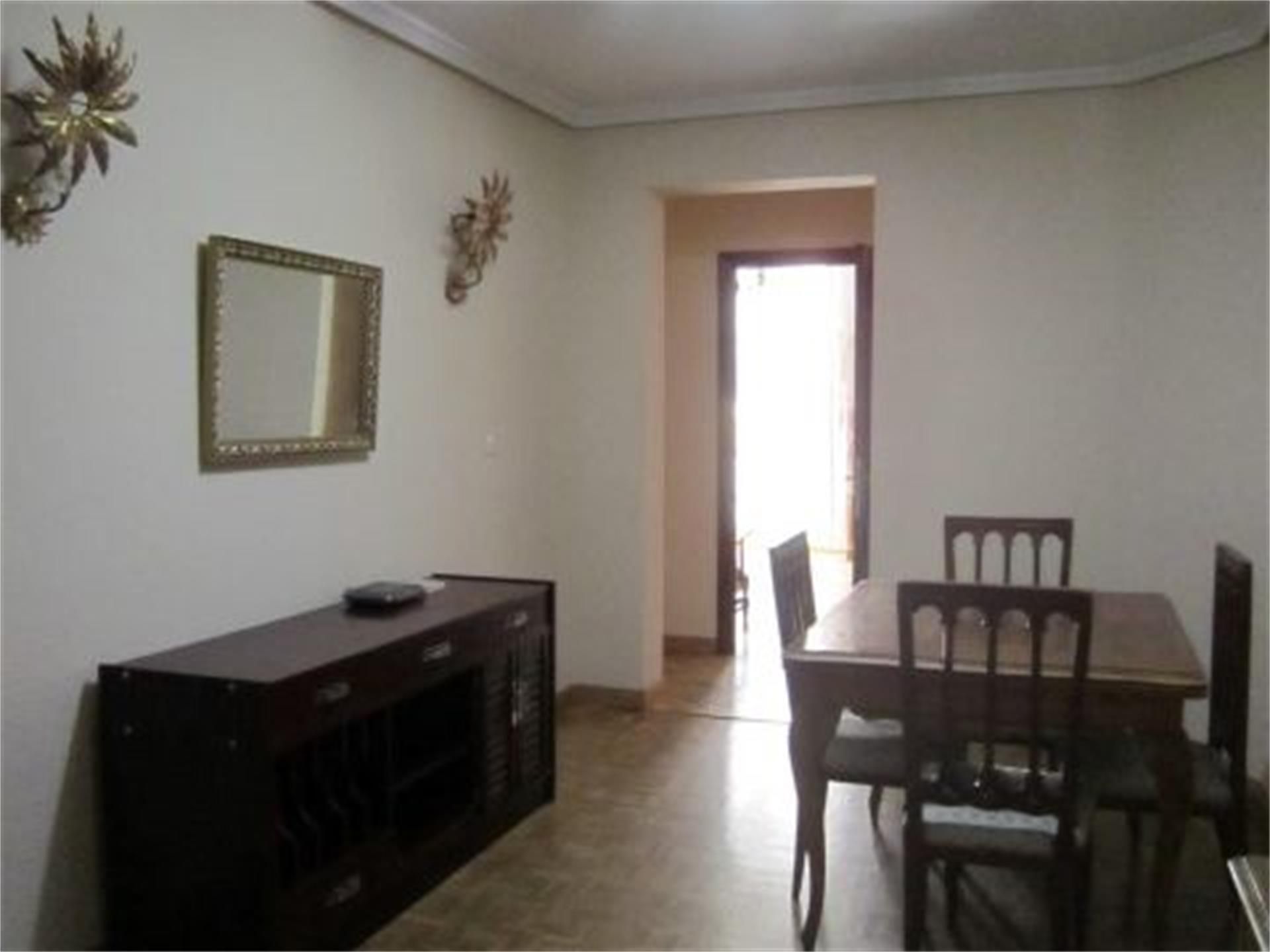 Dining room of Flat to rent in  Madrid Capital  with Heating, Parquet flooring and Furnished