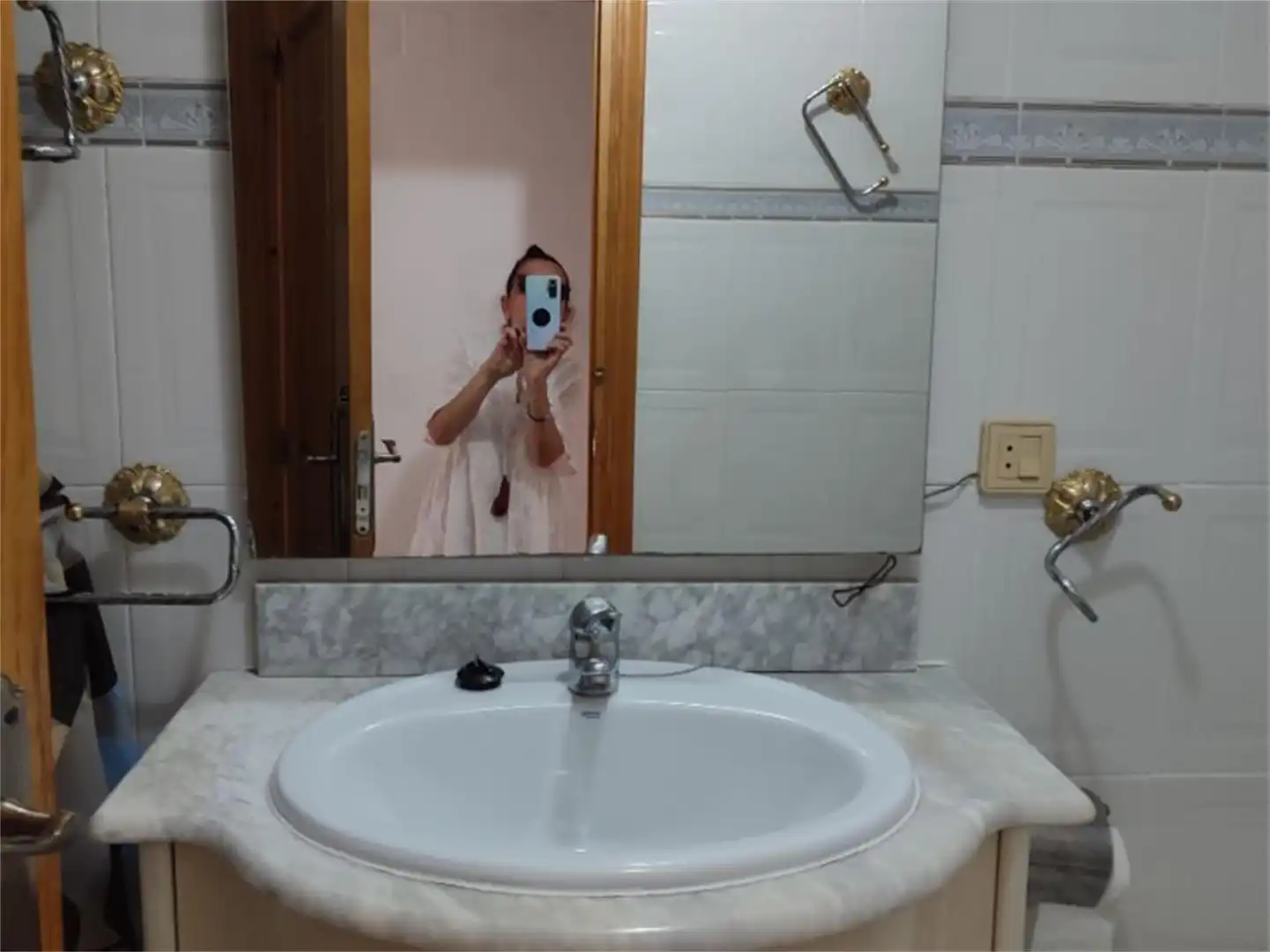 Bathroom of Flat for sale in Alcuéscar  with Air Conditioner, Terrace and Storage room