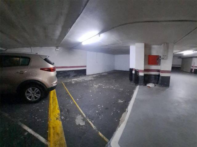 Garaje en Venta en Luis Petralanda kalea en Kalero - Basozelai