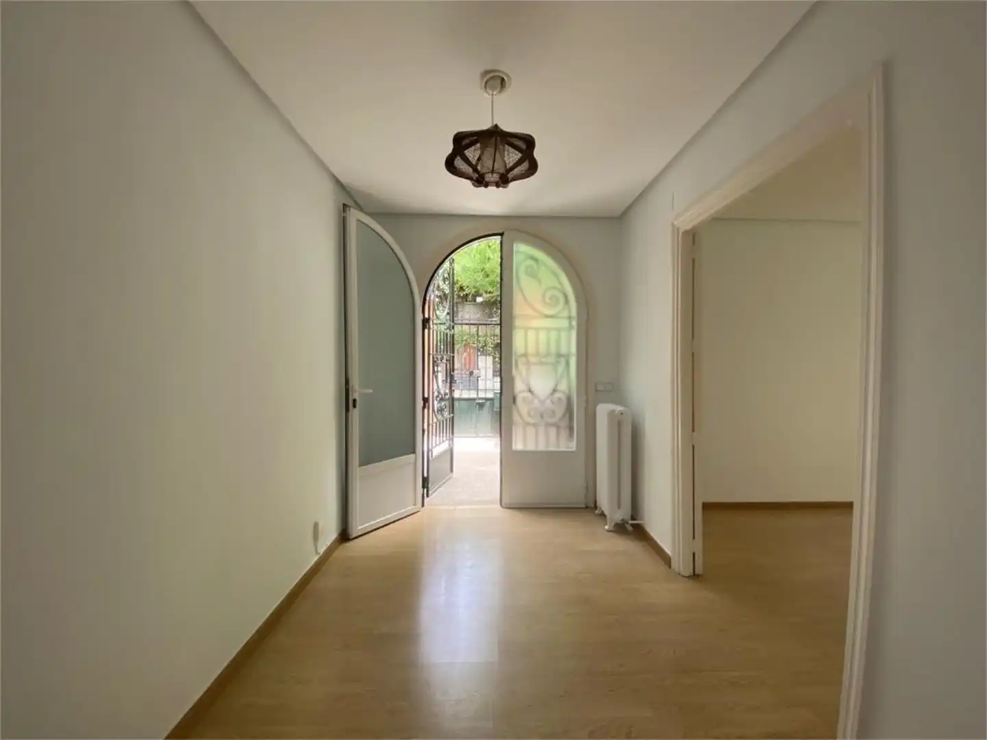 Casa o xalet de lloguer a Calle de Avendaño, Niño Jesús Casa o xalet de lloguer en Madrid amb Calefacció, Jardí privat i Parquet